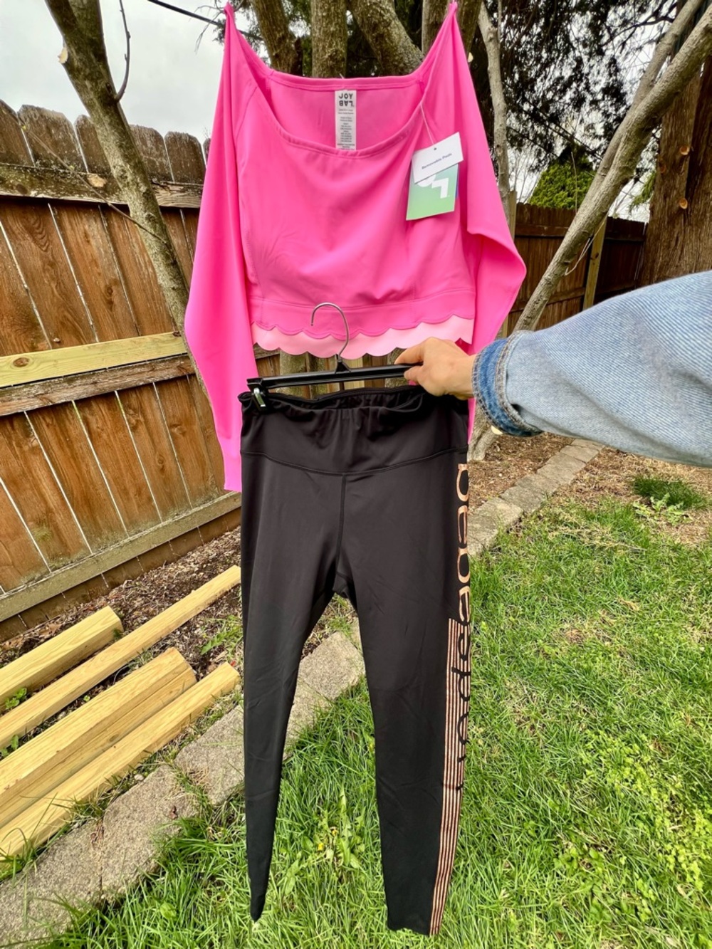 NWT Joy Lab Barbie Pink XXL athletic crop top yoga long sleeve off-shoulder - Picture 9 of 15
